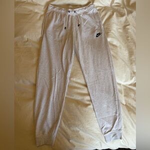 Nike Women’s Gray Jogger Pants